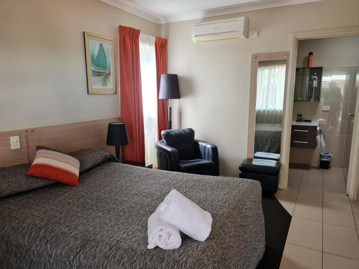 Cobar Central Motor Inn Exteriér fotografie